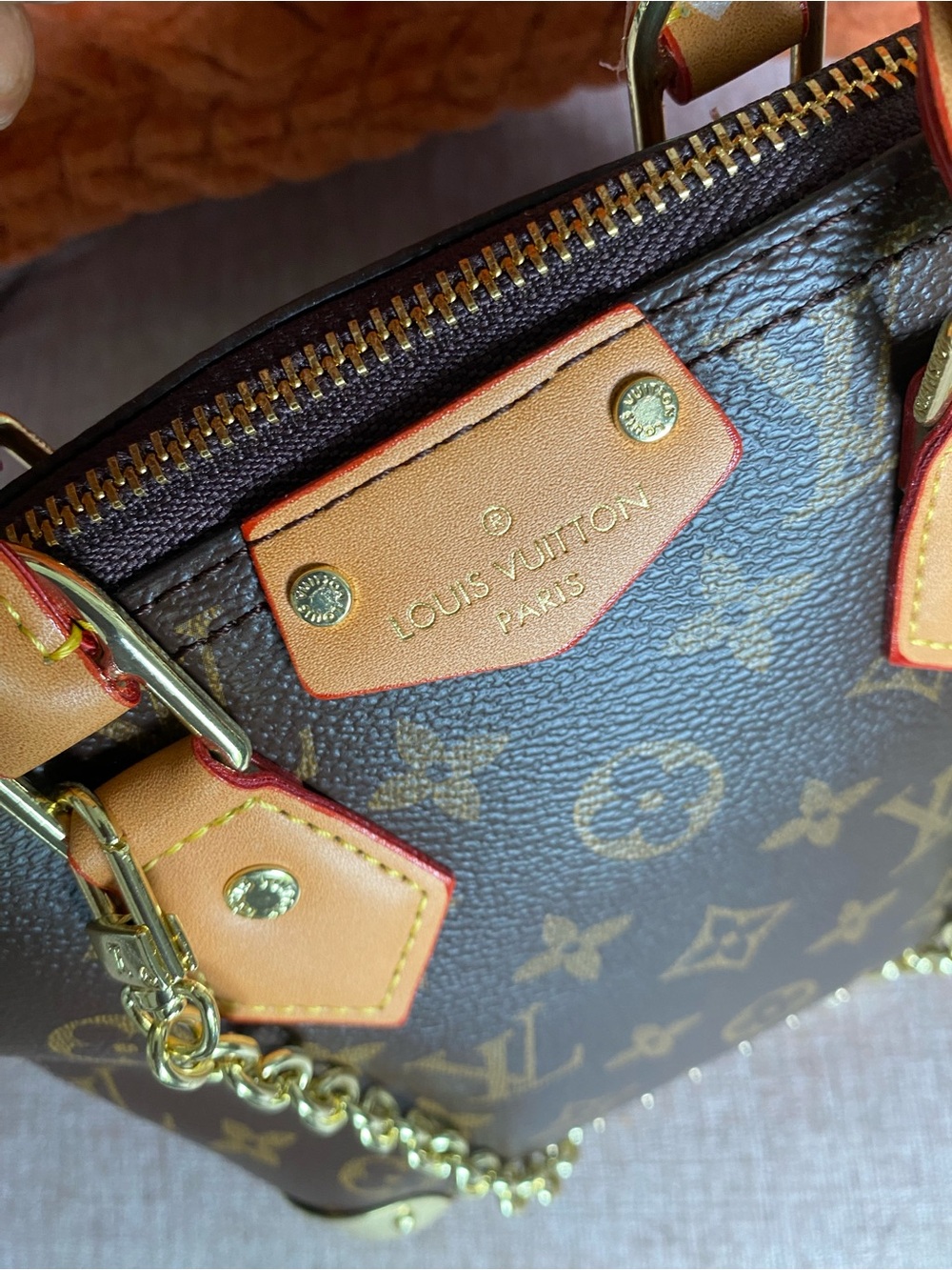 SHOULDER BAG - Picture 5 of 11